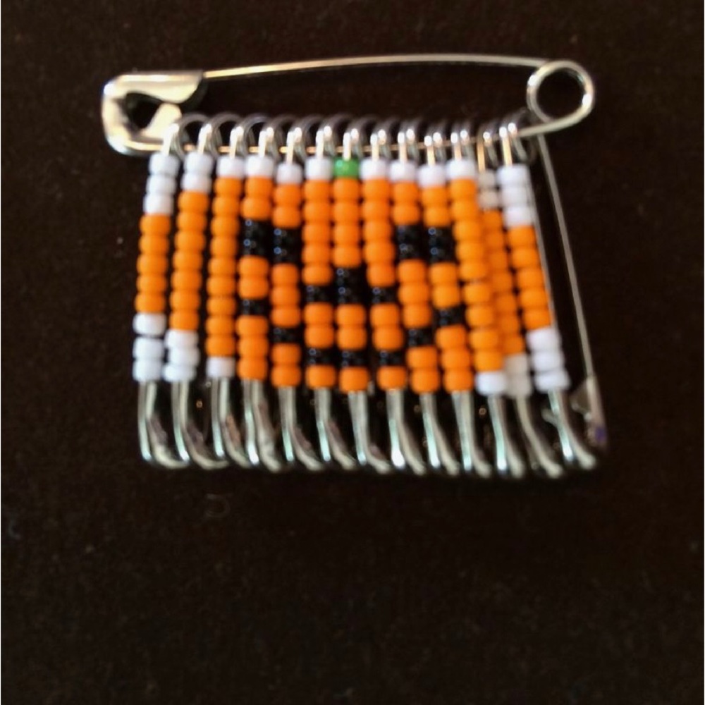 HALLOWEEN PINS YOU CHOOSE ! MADE TO ORDER! DO NOT BUY LISTING ! PM TO ORDER !